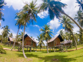 Ahas Pokuna Holiday Resort